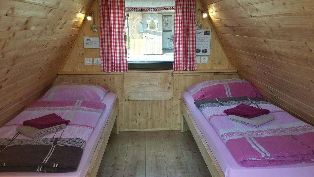 בוהין Garden Eco Houses Cebelica מראה חיצוני תמונה